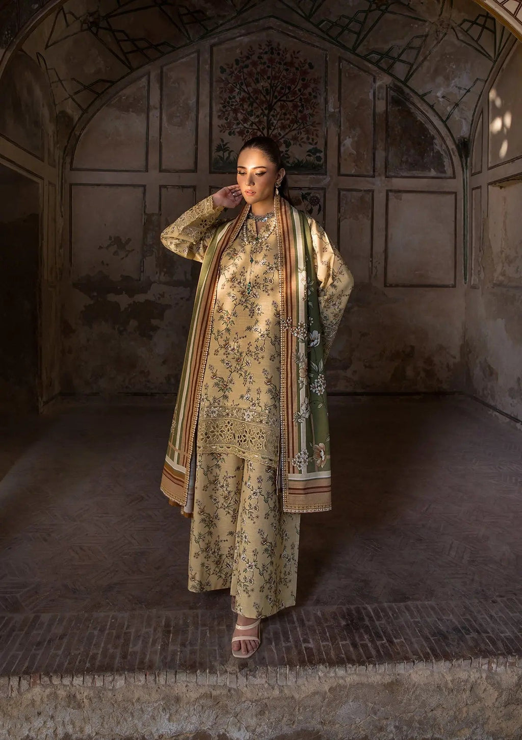 Golden Bloom- Embroided Pakistani Lawn Suit