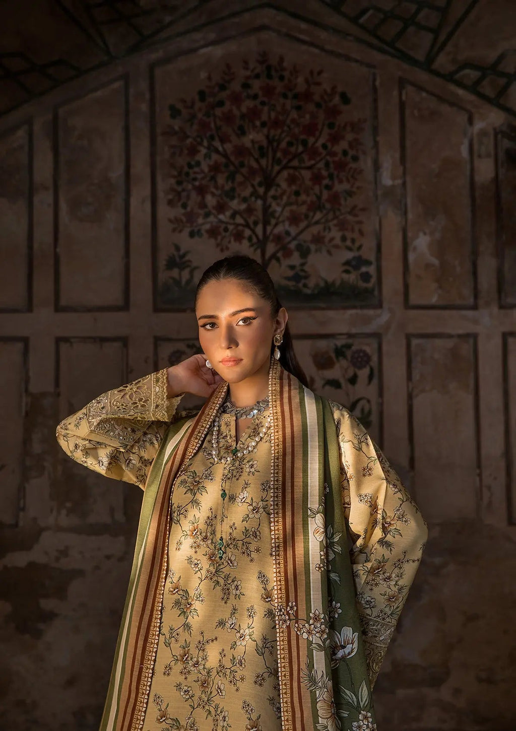 Golden Bloom- Embroided Pakistani Lawn Suit