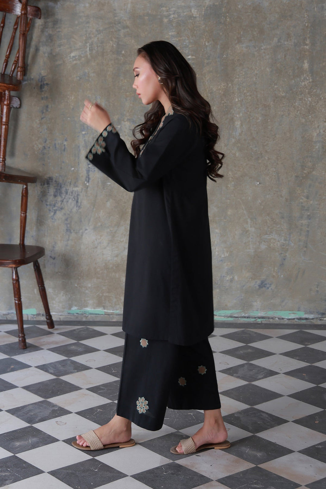 Midnight Noir- Bold. Elegant. Timeless