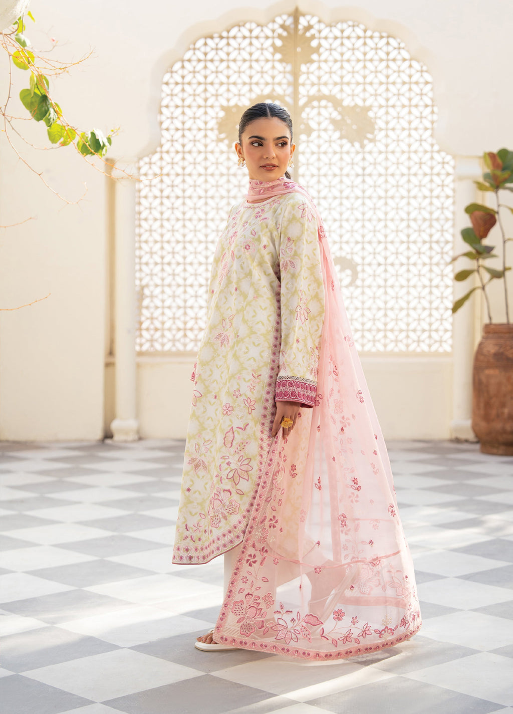 Jahan- a celebration of soft beauty